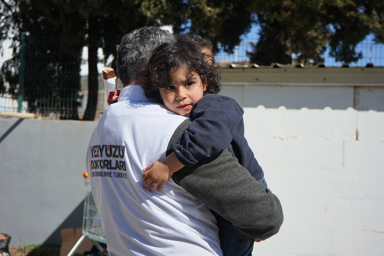 Adam ve Kız Çocuğu