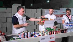 Mısır'dan Gazze'ye Yardım Tırı Ulaştırıyoruz