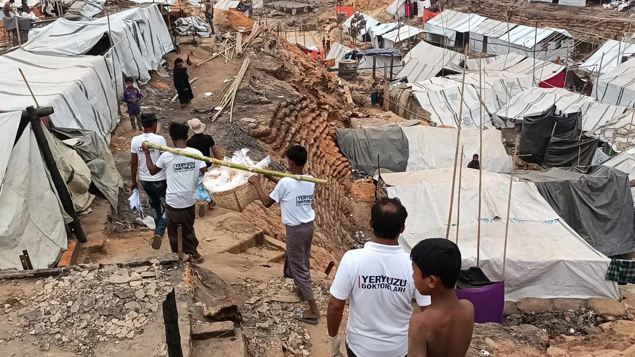 Emergency Aid Activities After The Fire In Cox's Bazaar
