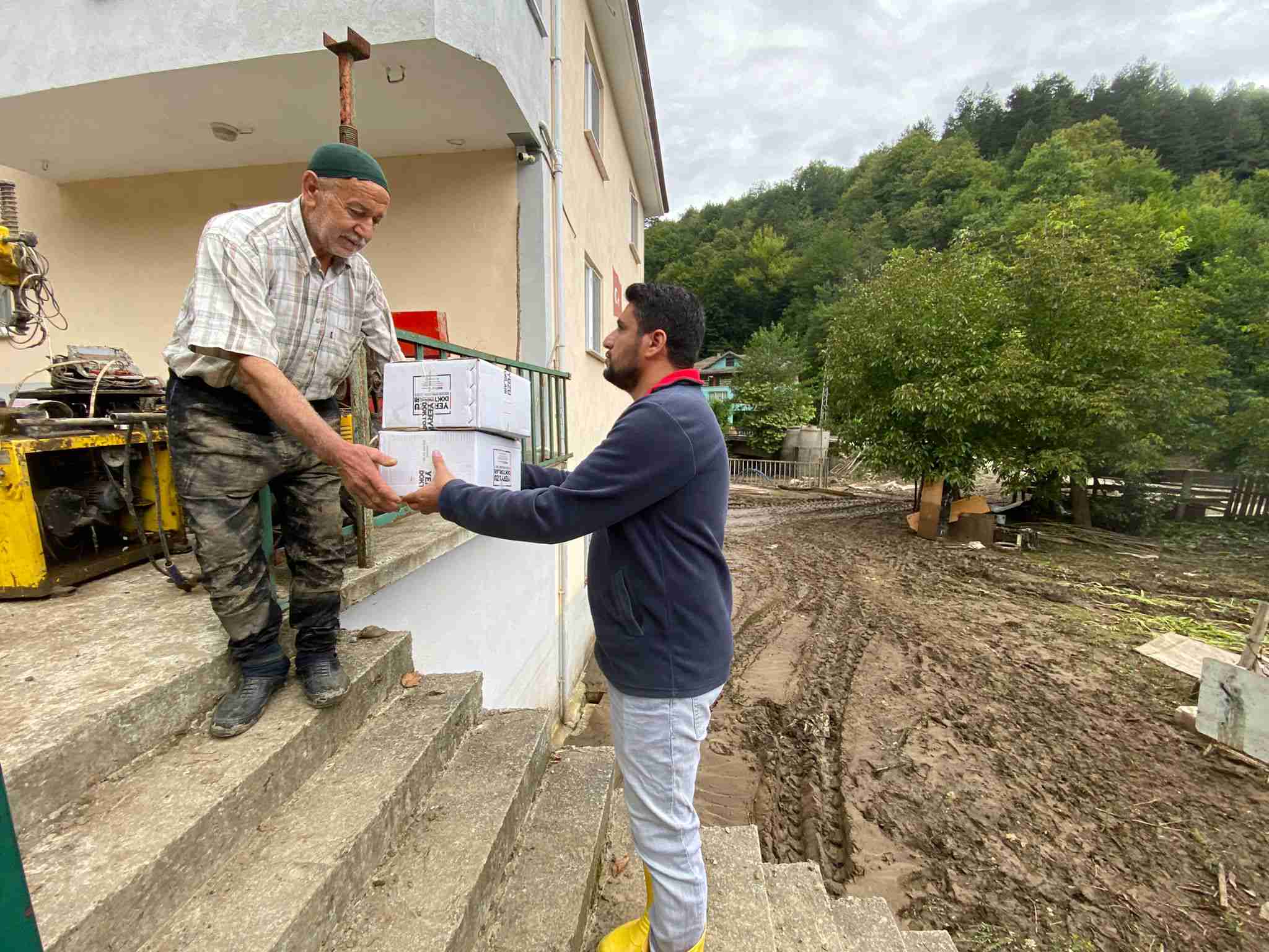 Batı Karadeniz’deki Selzedelere Yardımlarımızı Ulaştırdık