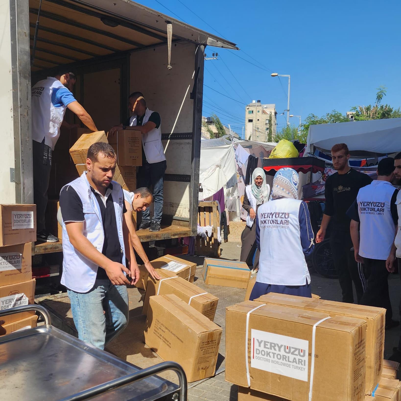 Şifa Hastanesine Tıbbi Malzeme Desteği